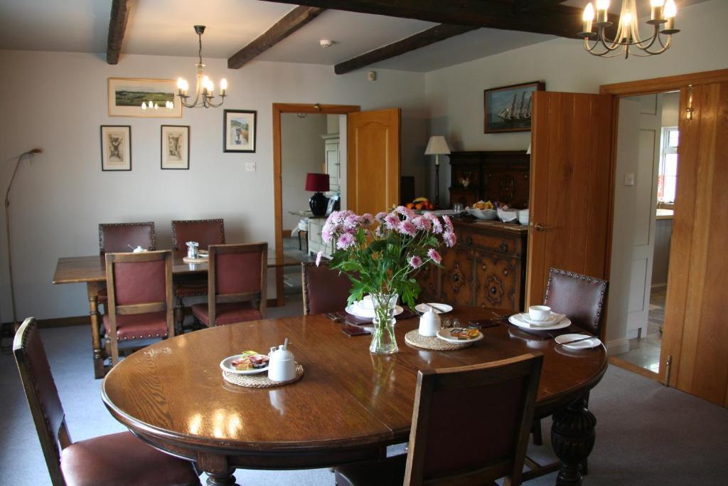 Hazel Court Guest House Newport (Gwent) Ngoại thất bức ảnh