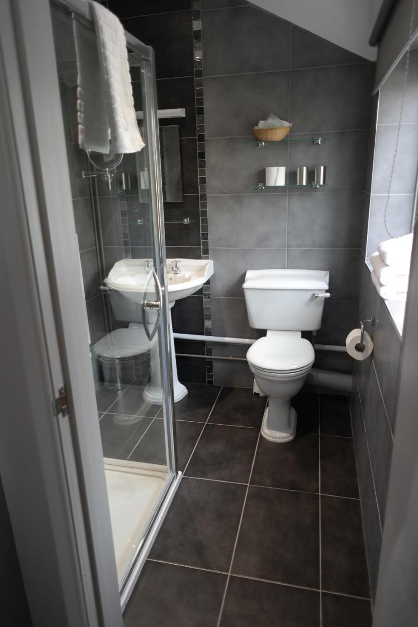 Hazel Court Guest House Newport (Gwent) Ngoại thất bức ảnh